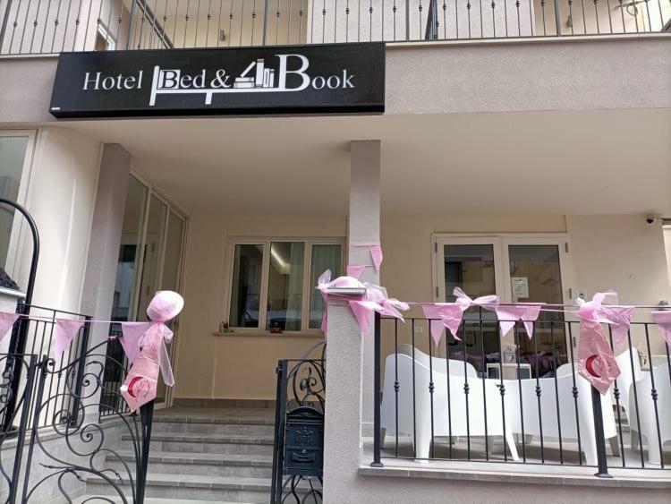 Hotel Bed & Book Rimini Eksteriør billede